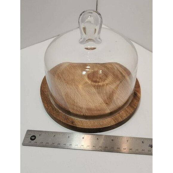 Sagaform Oak Cheese/Dessert Dome with Hand-Blown Glass Lid 7.5" by 7.5" - Picture 12 of 13